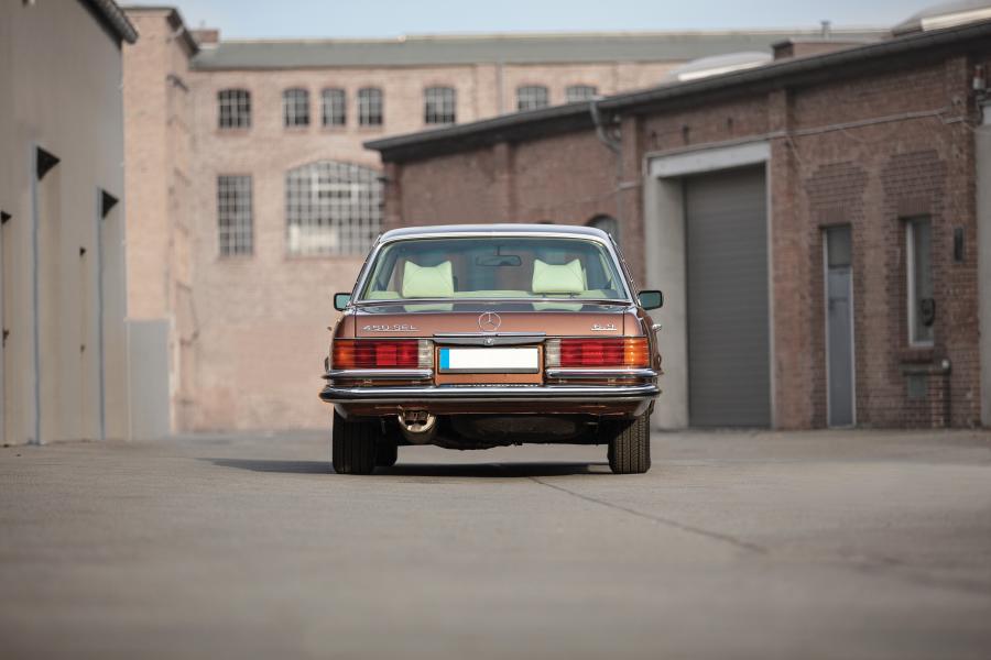  Mercedes-Benz 450 SEL 6.9 (W116) 1979 года  (фото 4 из 36)